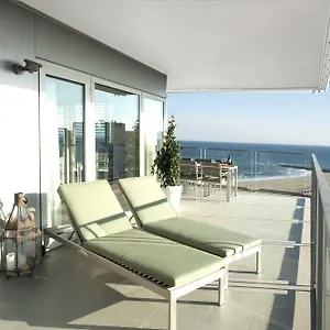 you-stylish-beach-apartments.topbarcelonahotels.com/